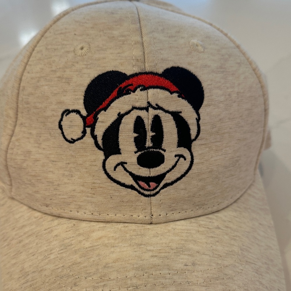 NWT Disney Christmas Mickey Hat - Picture 7 of 7